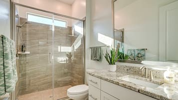 House (1 Bedroom) | Interior