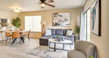 2 Mi to UF Campus: Modern Condo w/ Pool Access!