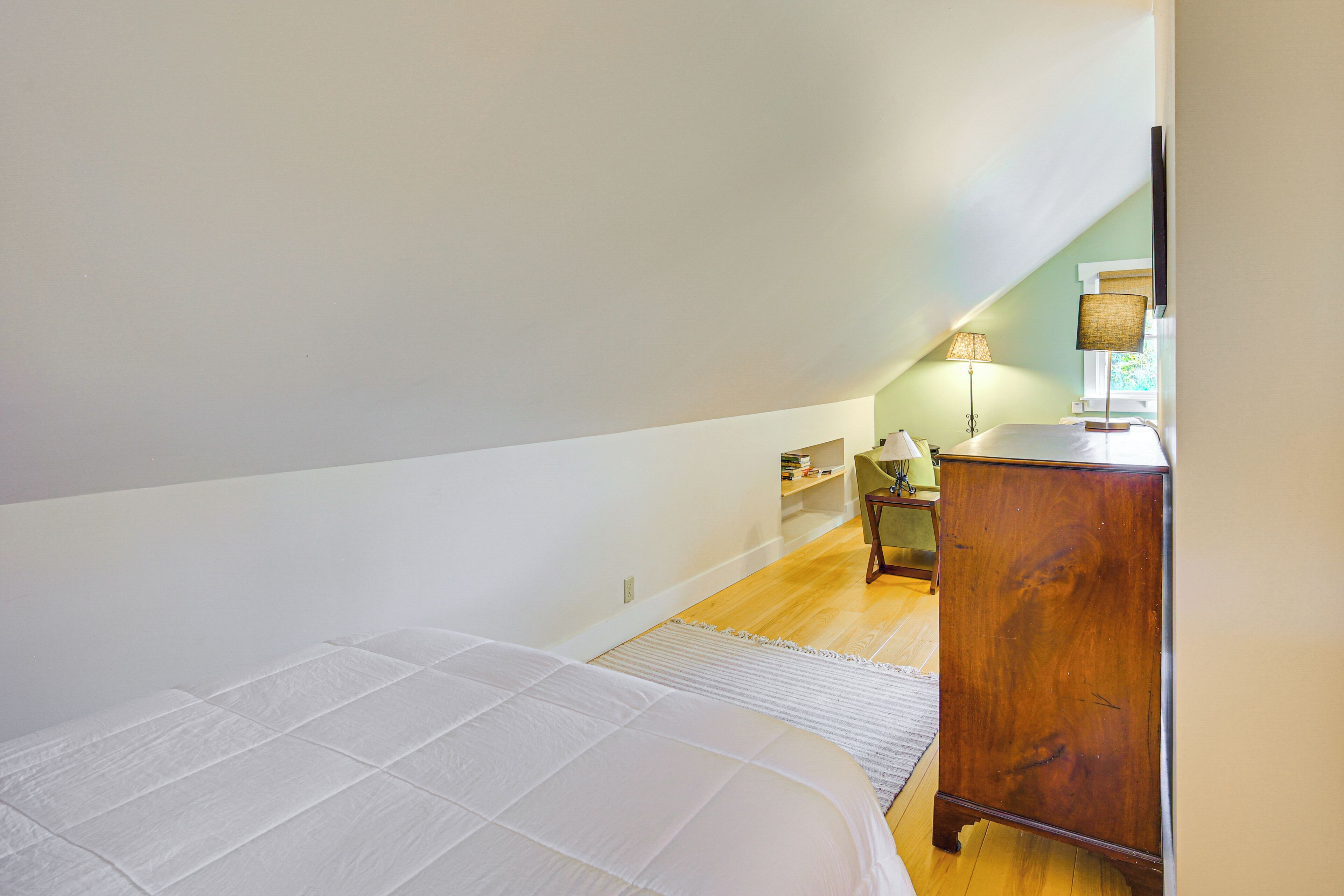 House (1 Bedroom) | Interior