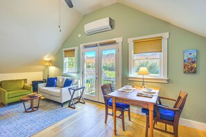 House (1 Bedroom) | Interior