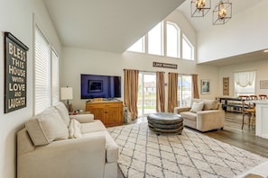 House (3 Bedrooms) | Front of property