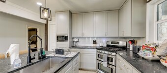 Family Home w/ Covered Patio & Grill in La Grange