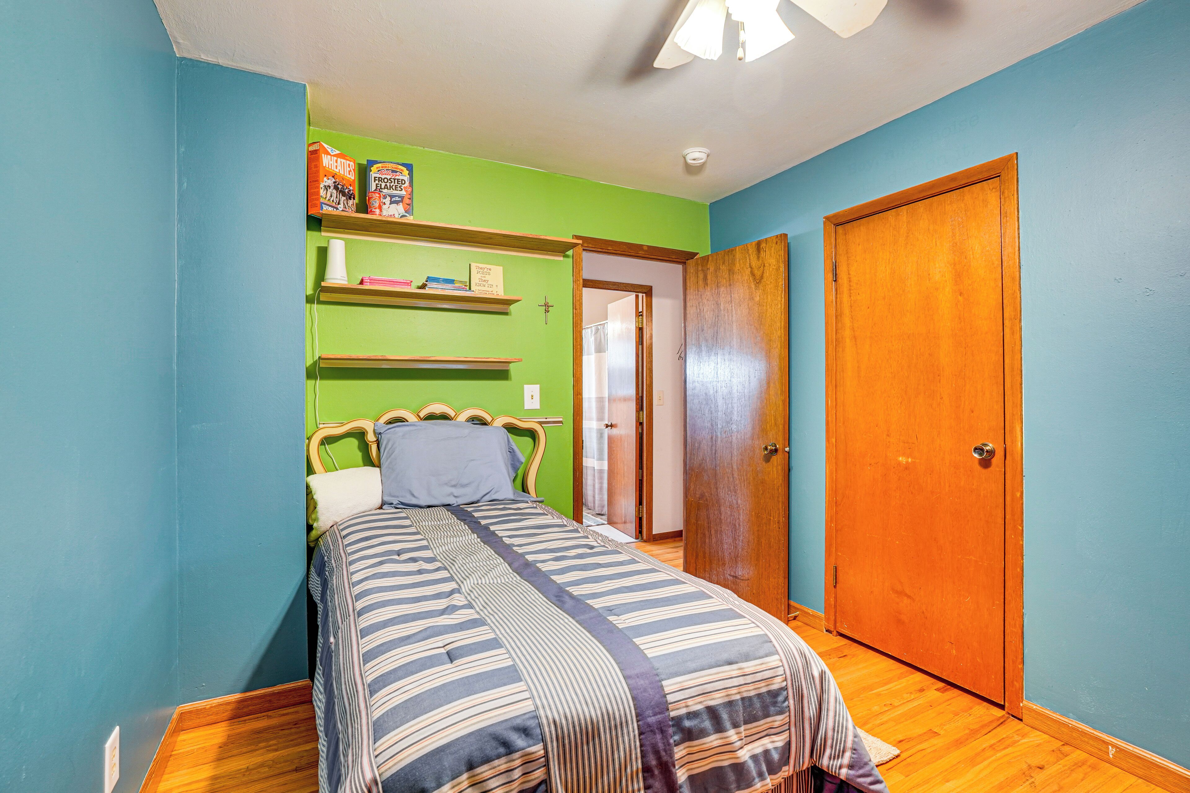 House (4 Bedrooms) | Interior