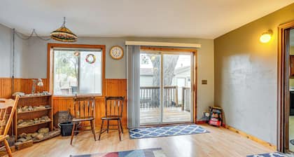 Walk to Parks & Greenway: Sioux Falls Getaway!