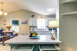 House (3 Bedrooms) | Interior - 7 Mi to Swansboro Boardwalk: Hubert Rental w/ Yard (Hubert)