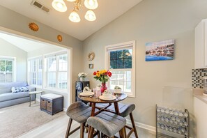 House (3 Bedrooms) | Interior - 7 Mi to Swansboro Boardwalk: Hubert Rental w/ Yard (Hubert)