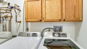 Apartment (4 Bedrooms) | Interior