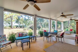 House (4 Bedrooms) | Interior - Screened Porch: Peaceful Country Escape in Ashford (Ashford)