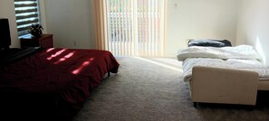 6 bedrooms, iron/ironing board, free WiFi, bed sheets