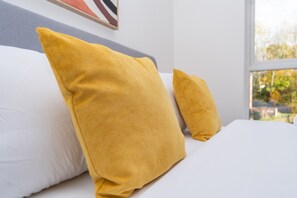 House, Smoking | 2 bedrooms - Belgrave Village Stylish Apartment (Birmingham)