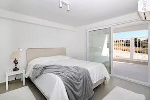 Free WiFi, bed sheets - Perdika Residences (Aegina)