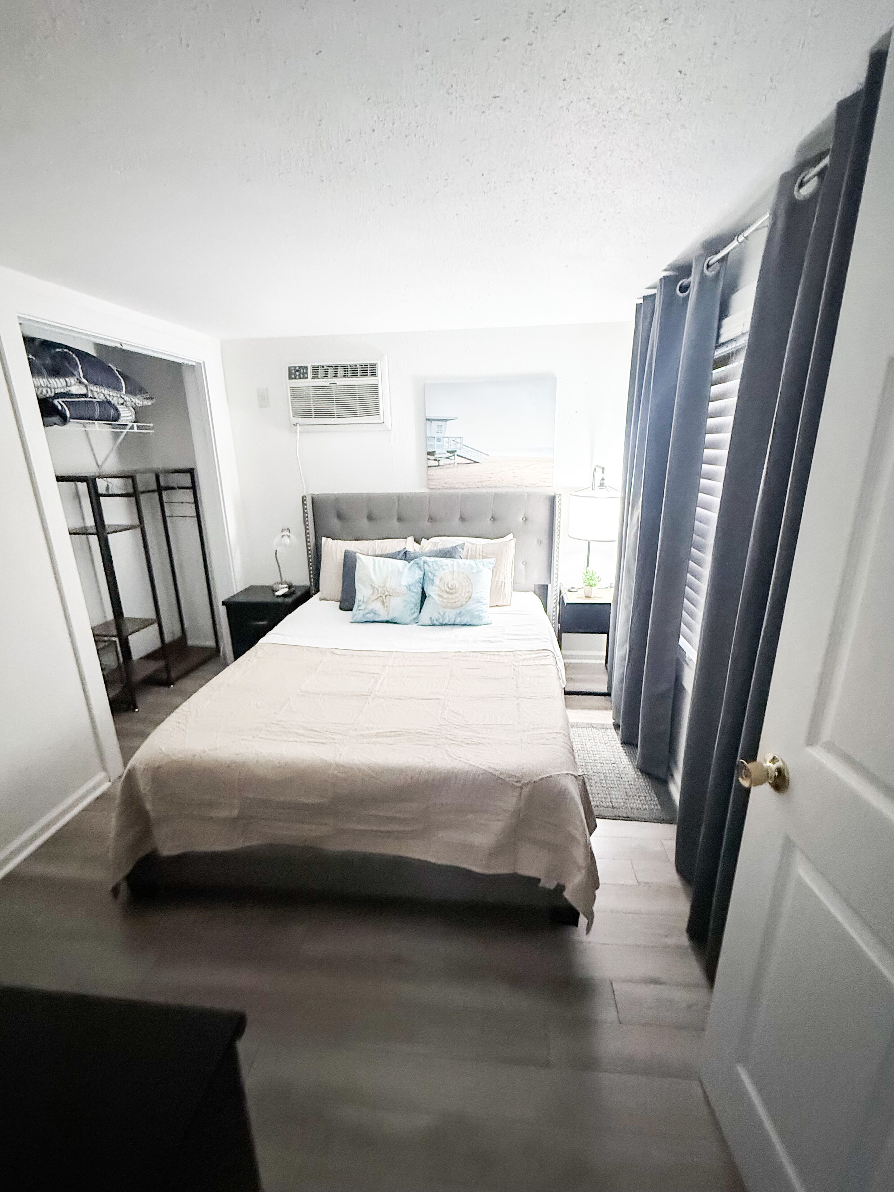 2 多间卧室、熨斗/熨衣板、WiFi、床单