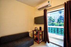 Habitación Deluxe, balcón | Vista del balcón