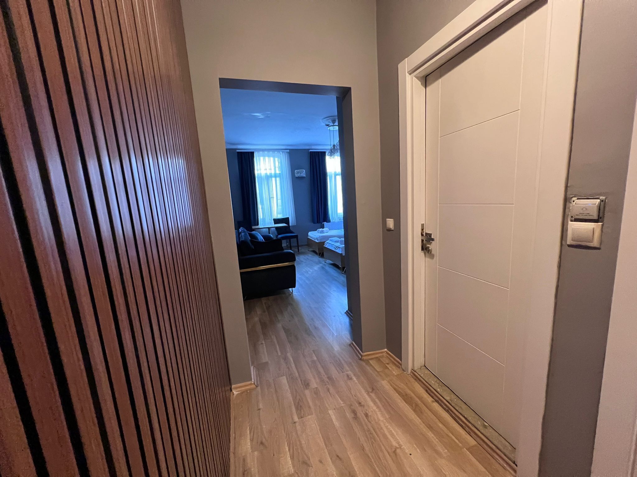 Standard Twin Room | Desk, free WiFi