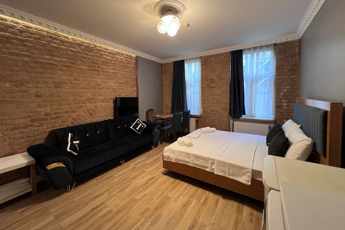 Habitación doble estándar | Escritorio y wifi gratis