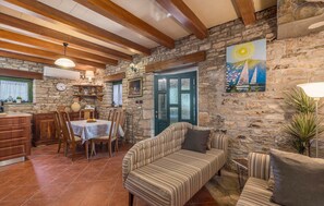 TV, ping pong - Villa Ana Rita in Kanfanar (Kanfanar)