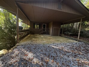 Exterior - The Nest | NEW Treetop Retreat Waynesville (Waynesville)