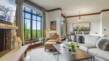 Área de sala de estar | Smart TV y servicios de streaming