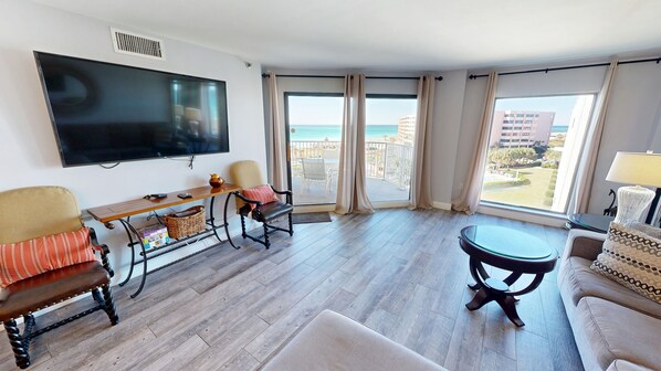 Condo, 2 Bedrooms | Living area | Smart TV