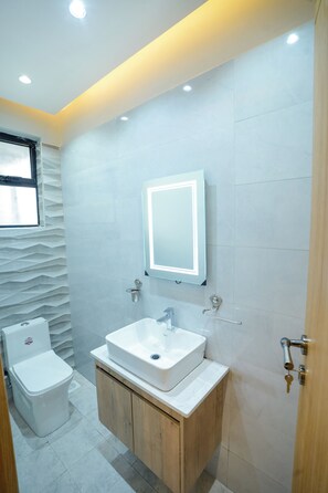 Handtücher, Toilettenpapier