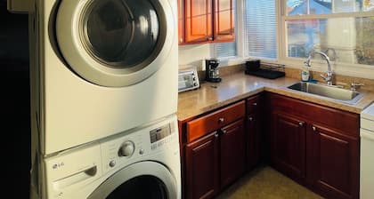 3BR 1BA Near Train Station | Monthly Deal