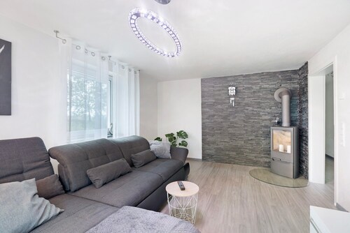Apartment 'Helgas Horizon' mit privater Terrasse, WLAN und Hot Tube