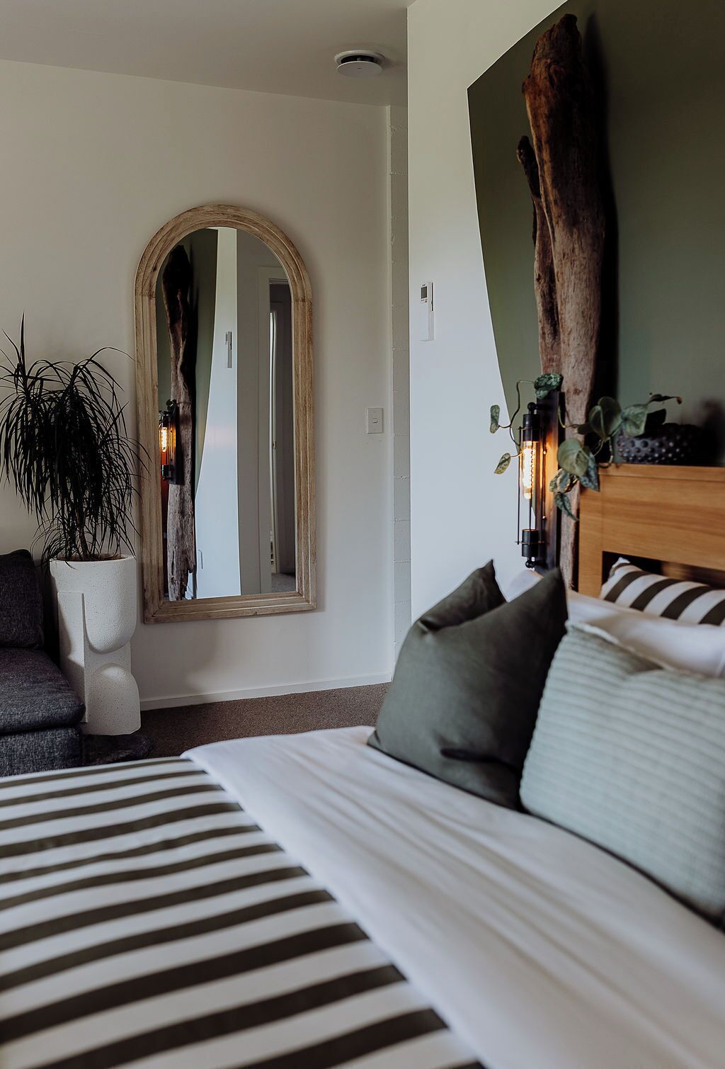 6 多间卧室、熨斗/熨衣板、免费 WiFi、床单