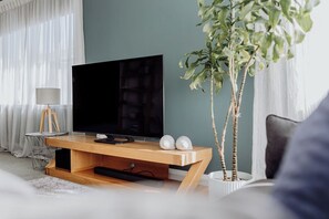 TV, offices