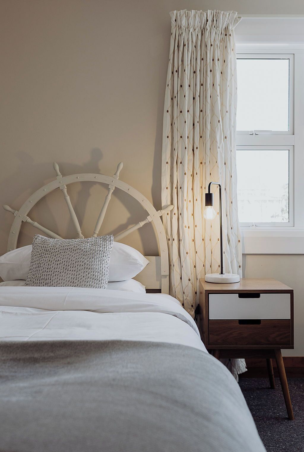 2 makuuhuonetta, silitysrauta/-lauta, ilmainen Wi-Fi, vuodevaatteet