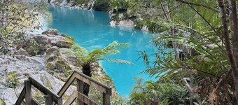 Kowhai Cabin - Serene Scandi Escape in Hokitika