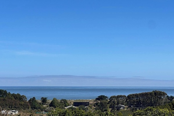 Blue-sky days with endless views across the coast.