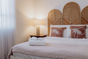 3 chambres, fer et planche à repasser, lit parapluie, Wi-Fi gratuit