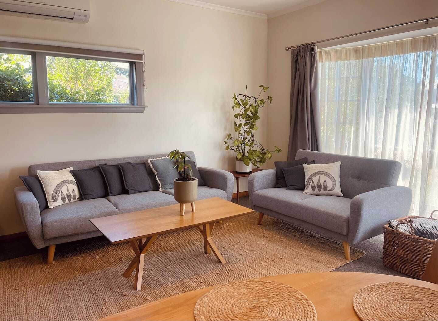 Télévision, espaces bureaux