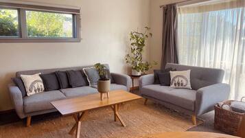 Télévision, espaces bureaux