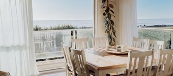 Sailor's Catch - Luxe Beachfront Baths & FirePit