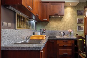 Appartement, balcon, vue montagne | Coin cuisine privé