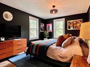 2 soverom, strykejern/-brett, wi-fi og sengetøy