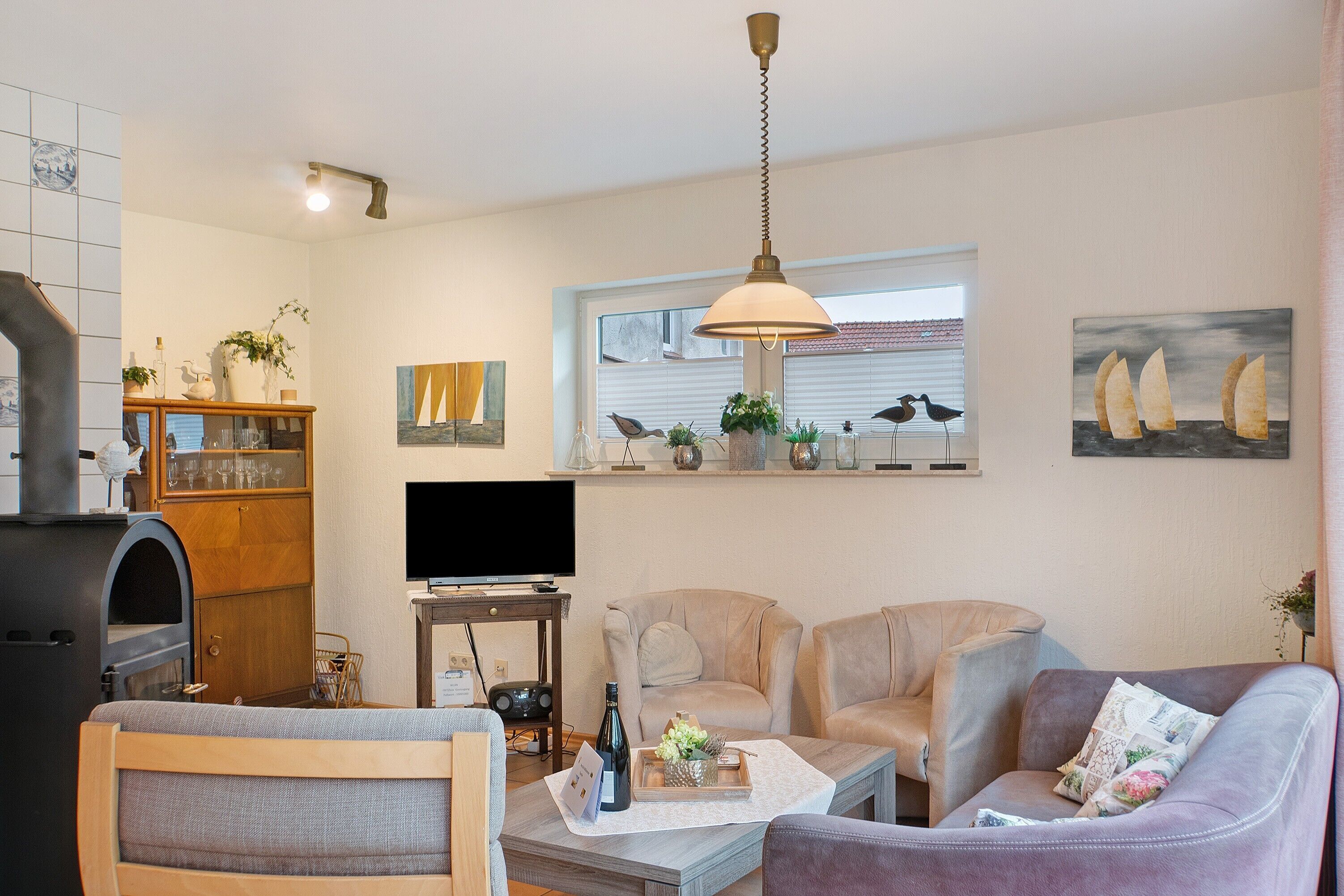 Fernseher, Kamin, DVD-Player, Stereoanlage