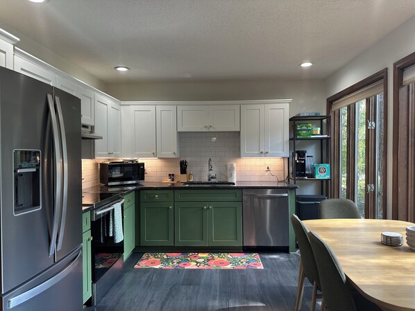 Microwave, oven, stovetop, dishwasher
