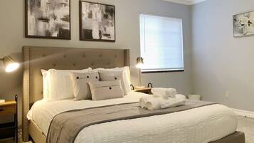 House (2 Bedrooms) | 2 bedrooms, iron/ironing board, bed sheets