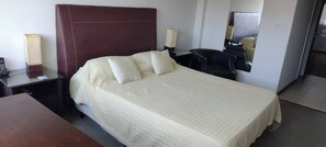 Apartment, 1 Schlafzimmer, barrierefrei, Stadtblick | 2 Schlafzimmer