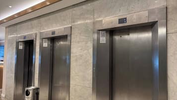 Departamento, 1 habitación, con acceso para personas discapacitadas, vista a la ciudad | Interior