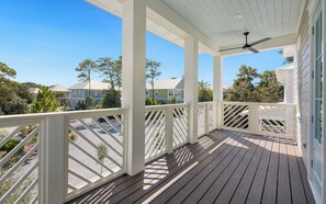 Terrace/patio - Steps To The 30A Beach - Golf Cart - Pool Access (Santa Rosa Beach)