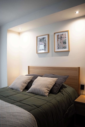 2 chambres, fer et planche à repasser, Wi-Fi, literie fournie