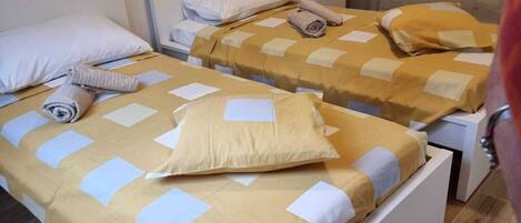 2 bedrooms, free WiFi, bed sheets