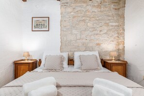 4 habitaciones y caja de seguridad en la habitación 