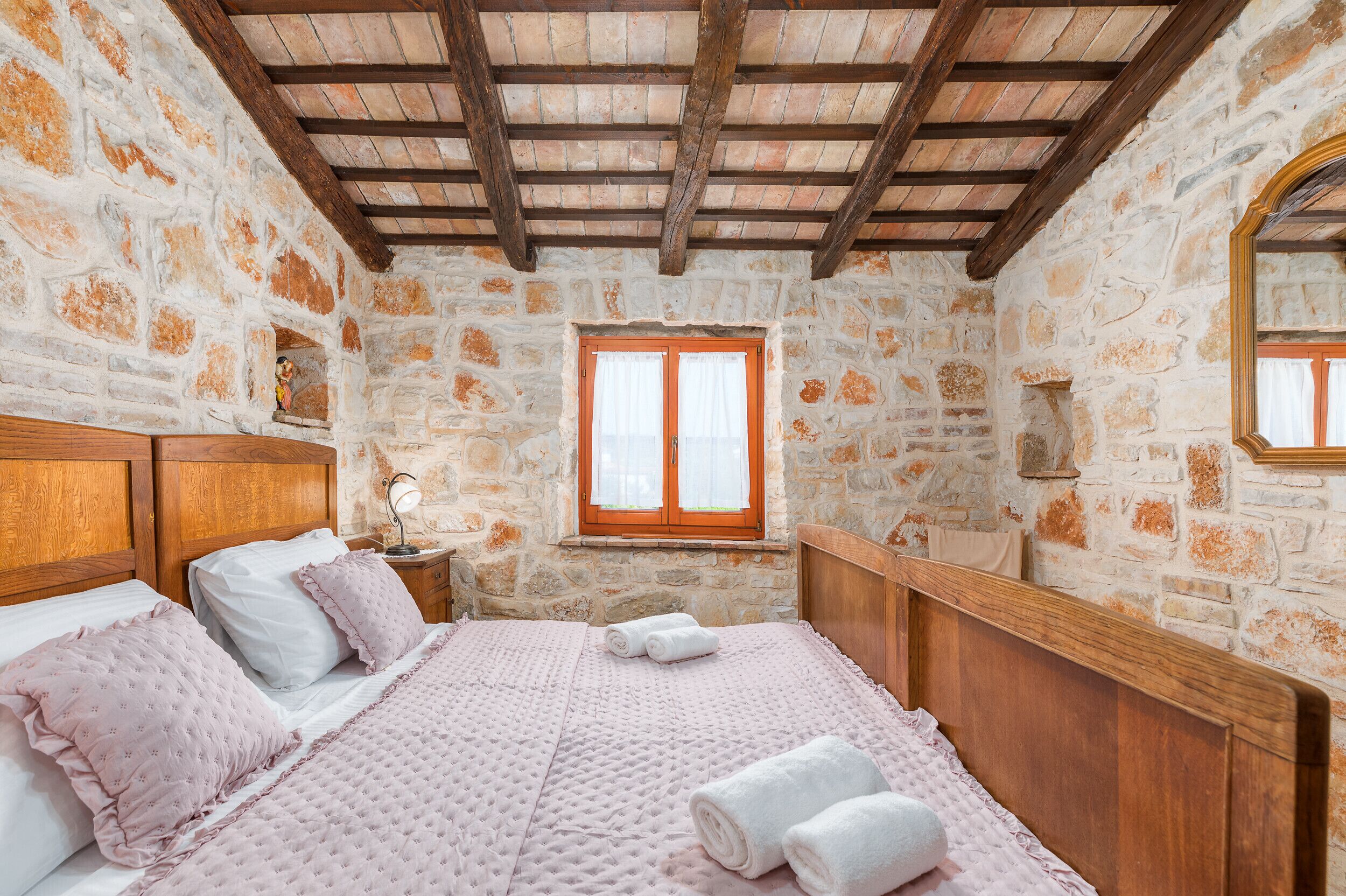 4 bedrooms, in-room safe, iron/ironing board, travel crib