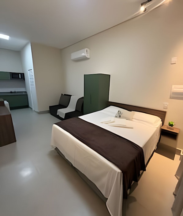 Blackout curtains, iron/ironing board, free WiFi