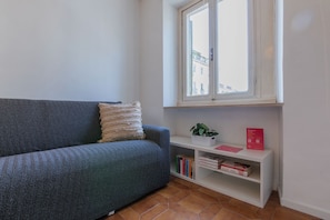 Apartment, 1 Bedroom | Living area