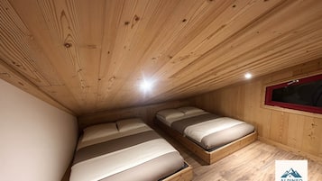 3 slaapkamers, een kluis op de kamer, een strijkplank/strijkijzer